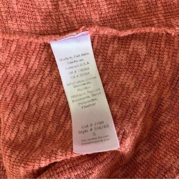 Left Of Center Red Tunic Small Sleeveless Boho Minimalist - Picture 6 of 6